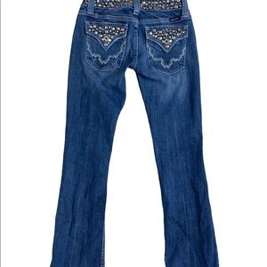 Miss Me bootcut jeans size 26, inseam 31”, embellished waistband & pockets.